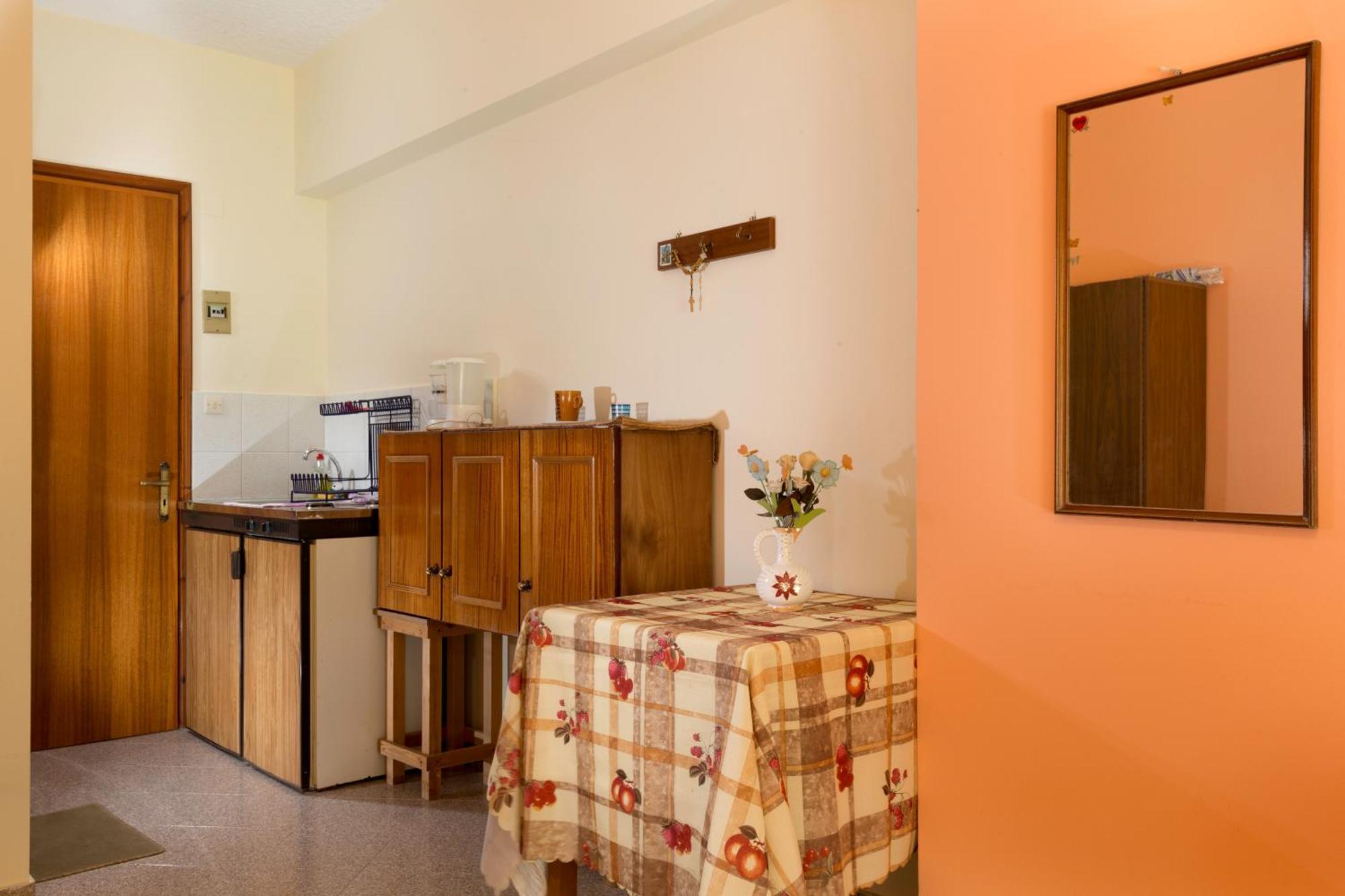 Cozy Archangelos Apartments With Private Parking Archangelos (Rhodes) Exterior foto